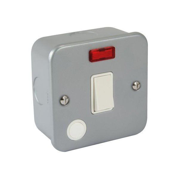 METAL CLAD 20A DOUBLE POLE SWITCH WITH NEON AND FLEX OUTLET