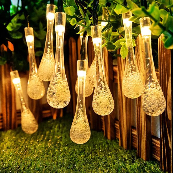 SOLAR POWERED WATER DROP LIGHTS WITH 8 MODES 10M 100LED